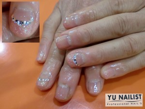 e38394e383b3e382af こちらはお母様