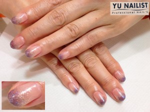 シルバーがキラリ