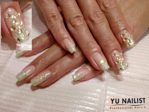 ドットのストーン