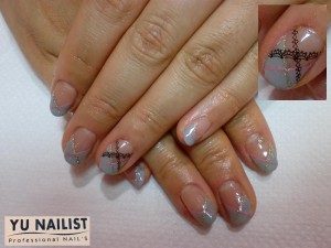 ベースはクリアです。